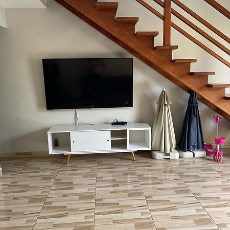 Casa Ar Condicionado Nos 2 Quartos. Карагуататуба Экстерьер фото