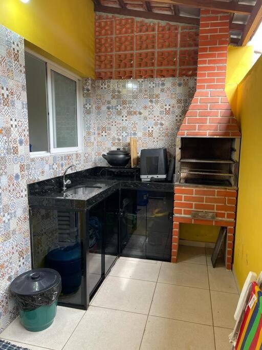 Casa Ar Condicionado Nos 2 Quartos. Карагуататуба Экстерьер фото