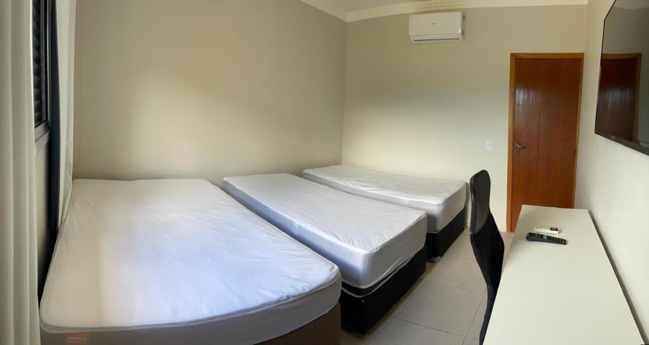 Casa Ar Condicionado Nos 2 Quartos. Карагуататуба Экстерьер фото